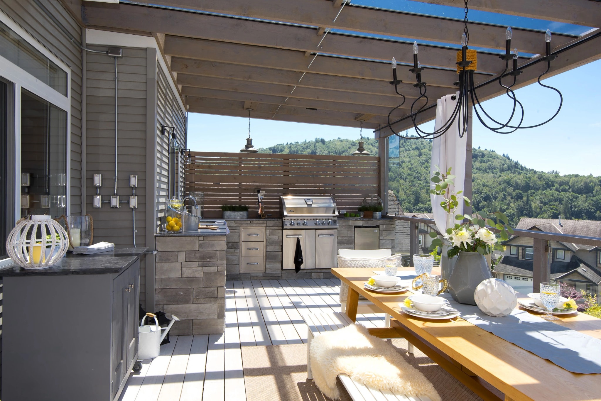 featured image for portfolio project "Abbotsford Deck Renovation"