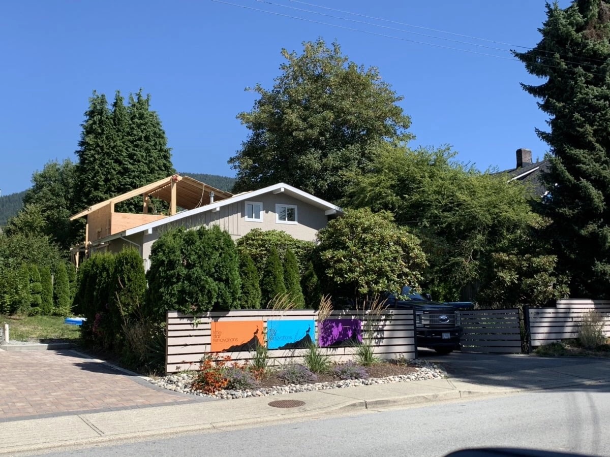 featured image for portfolio project "West Queens North Vancouver"